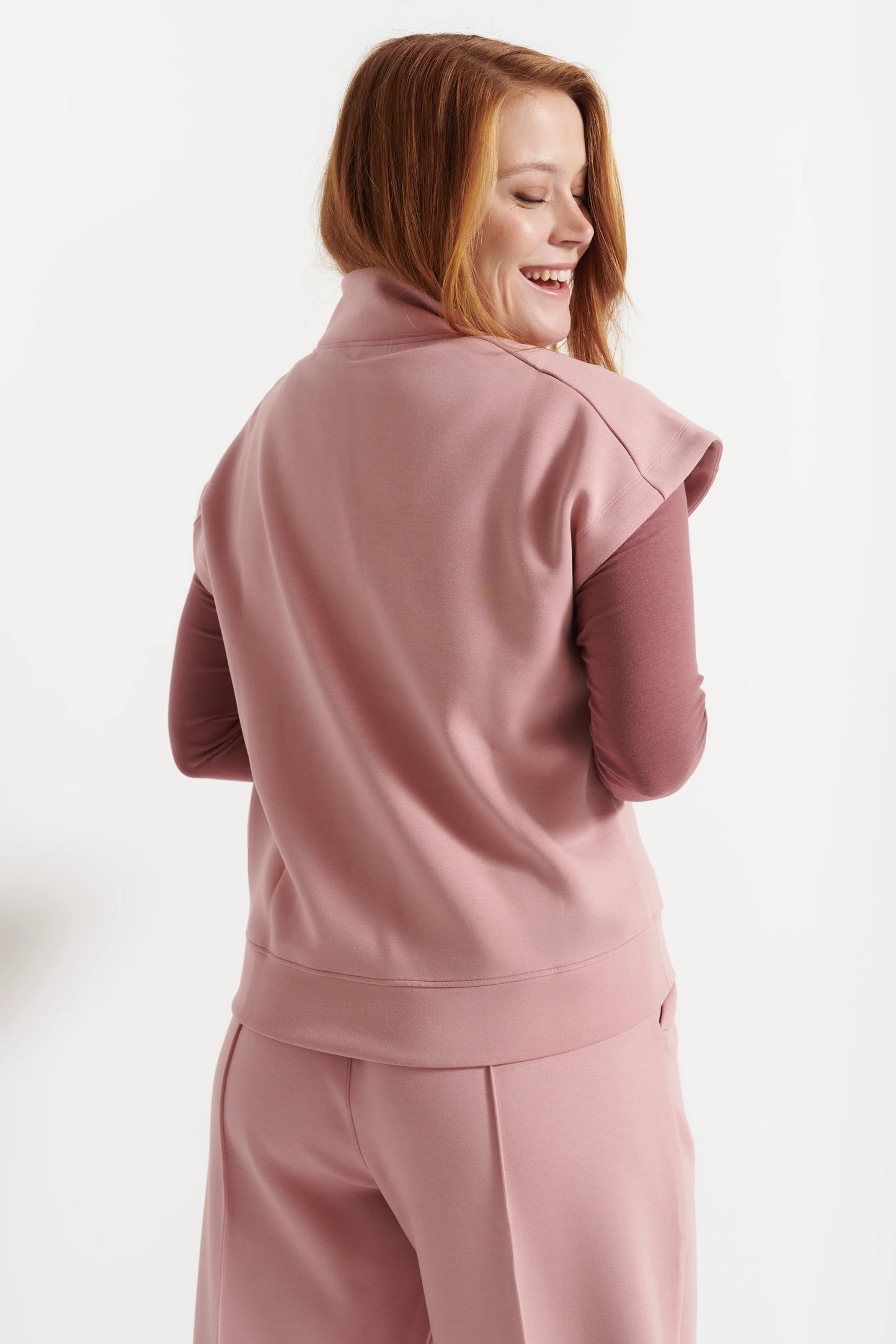 Soft Escape (Dusty Rose)