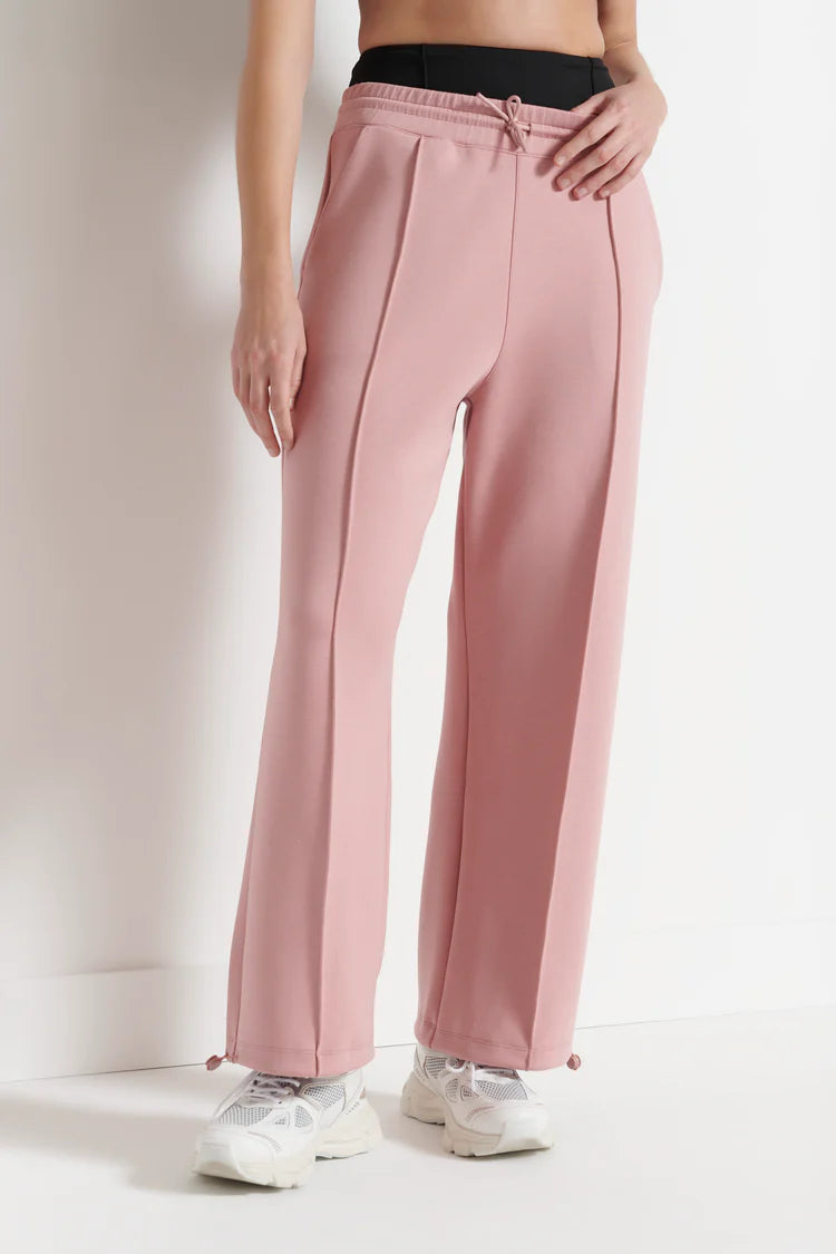 Soft Escape (Dusty Rose)